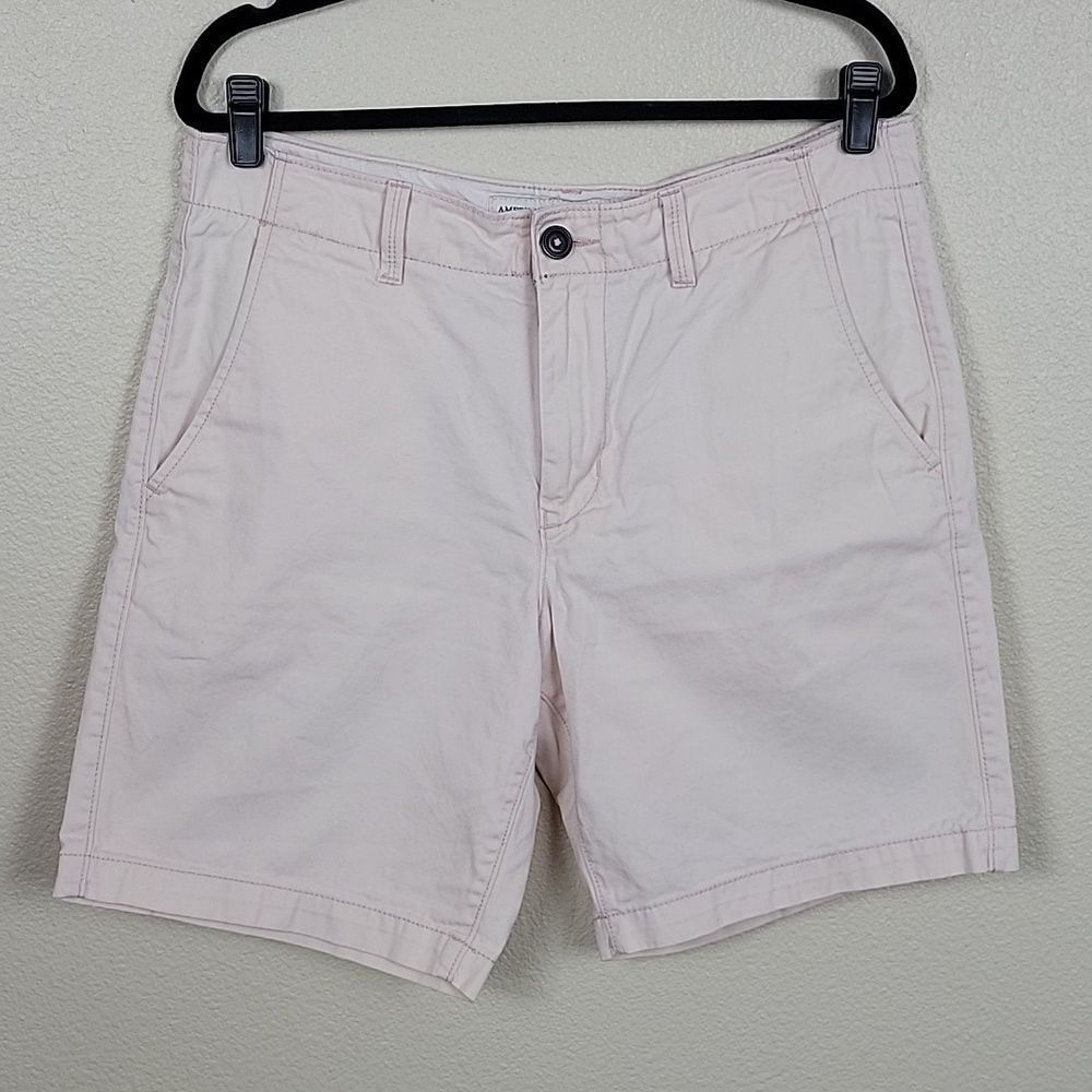AEO Flat Front Prep Short, Size 33